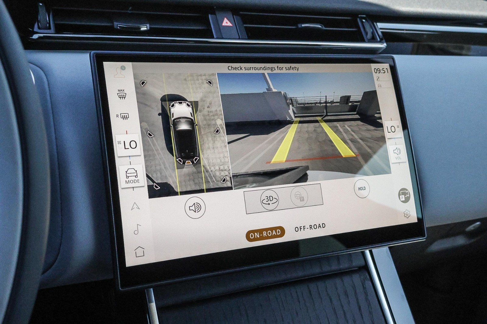 2026 Land Rover Range Rover Velar S photo 19