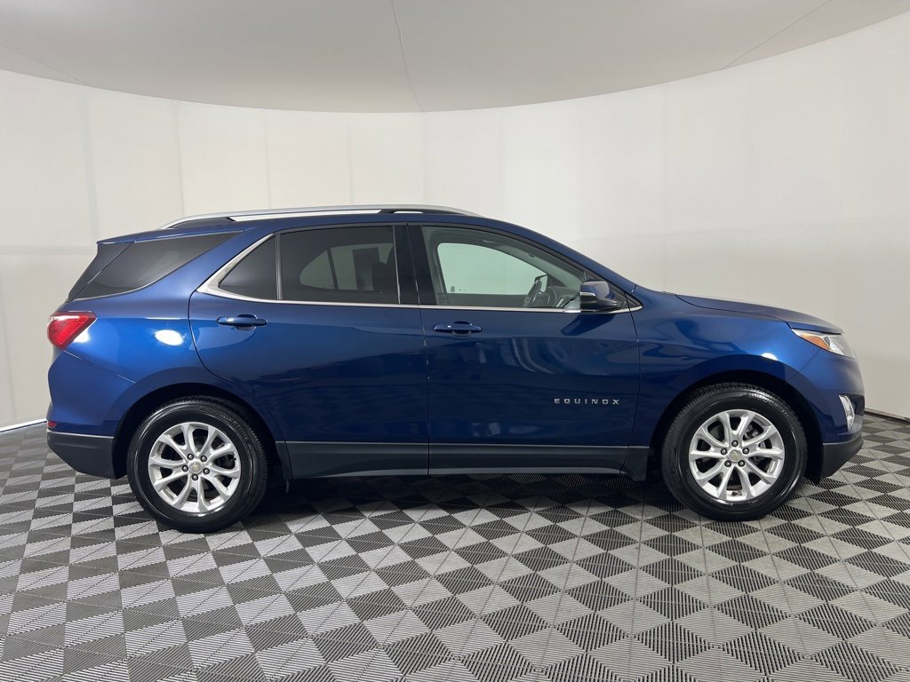 2019 Chevrolet Equinox LT photo 21