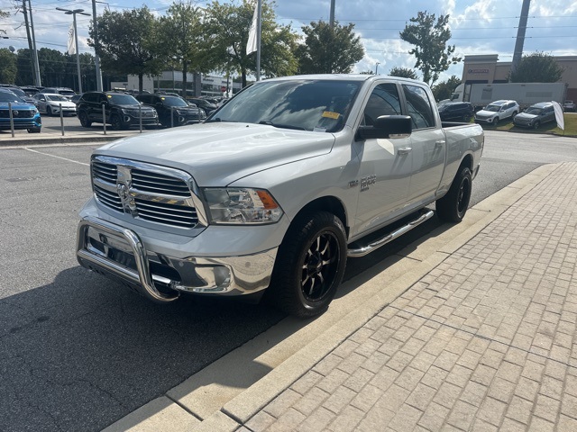 2019 Ram 1500 Classic Big Horn photo 3