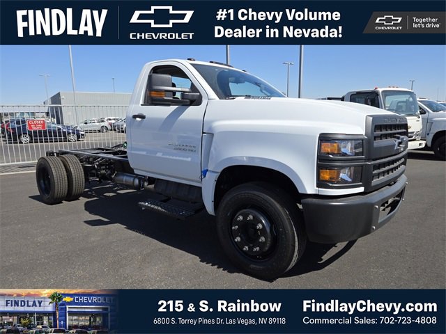 2024 Chevrolet Silverado 4500 Medium Duty Chassis Cab Work Truck's photo