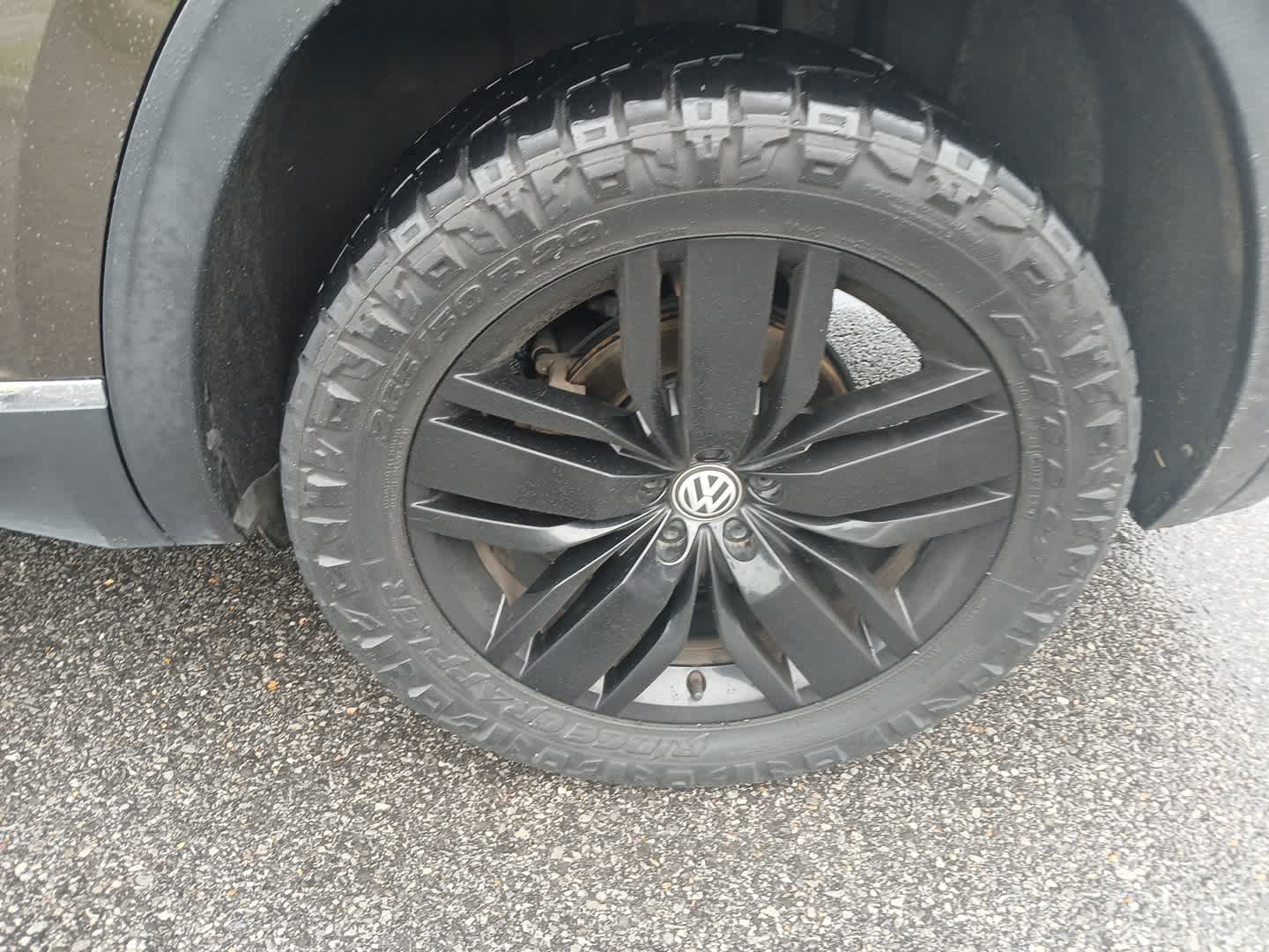 2019 Volkswagen Atlas V6 SEL Premium photo 4