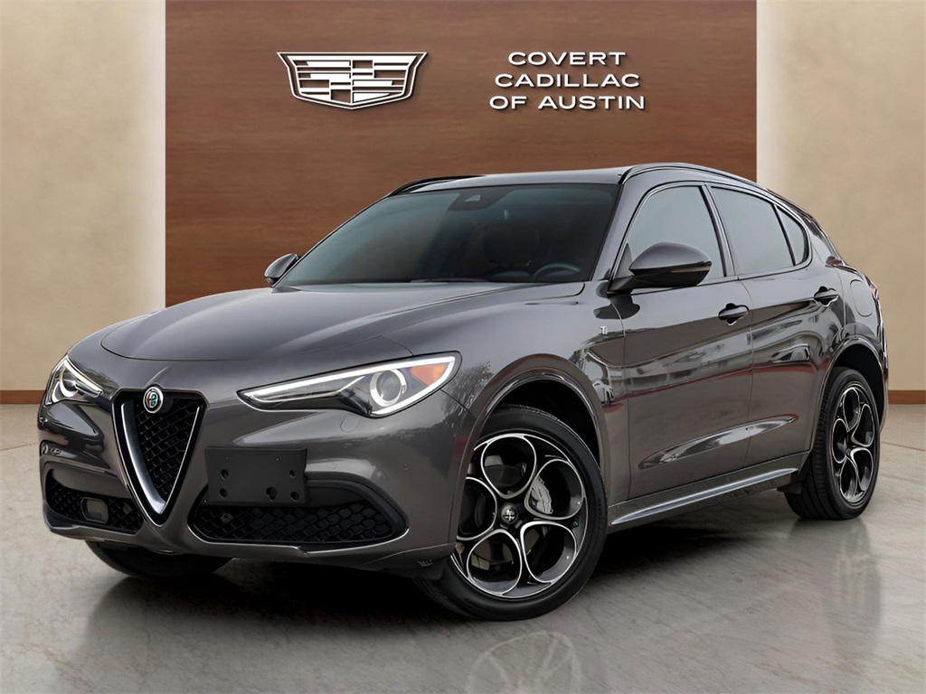 2023 Alfa Romeo Stelvio Ti's photo