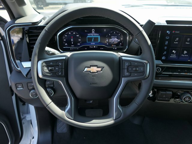2025 Chevrolet Silverado 1500 LT photo 17