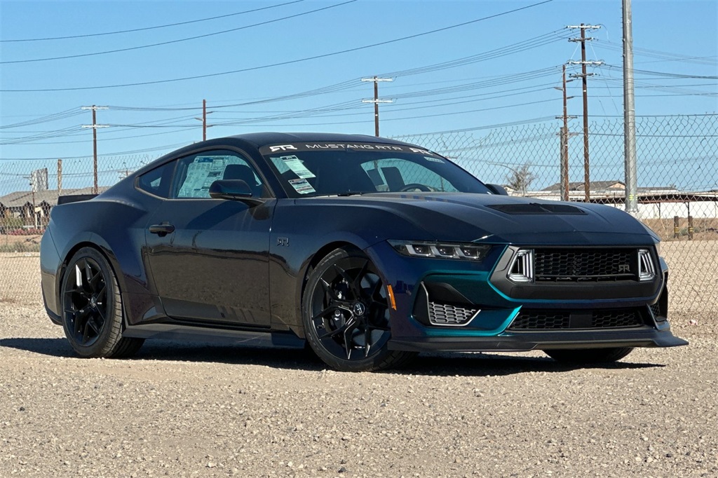 2025 Ford Mustang GT Premium photo 2
