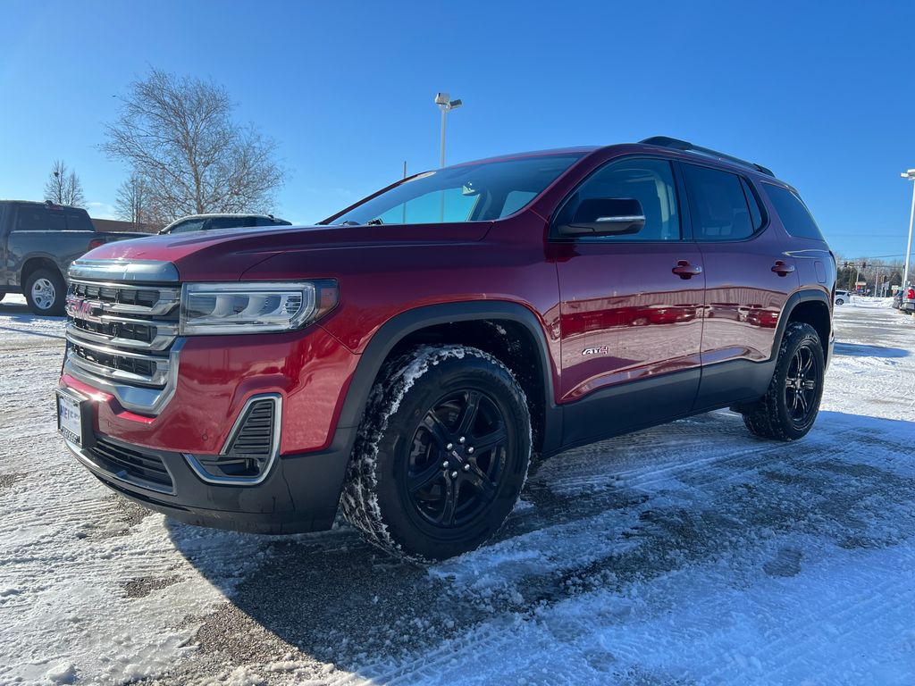 2022 GMC Acadia AT4