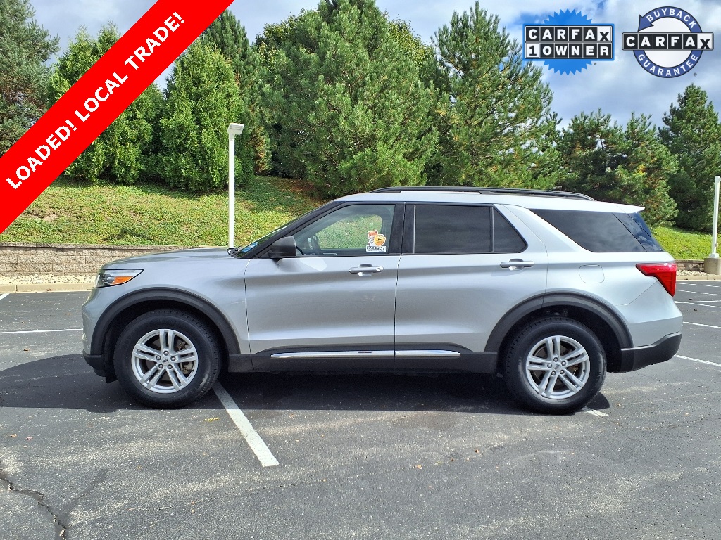2021 Ford Explorer XLT photo 2