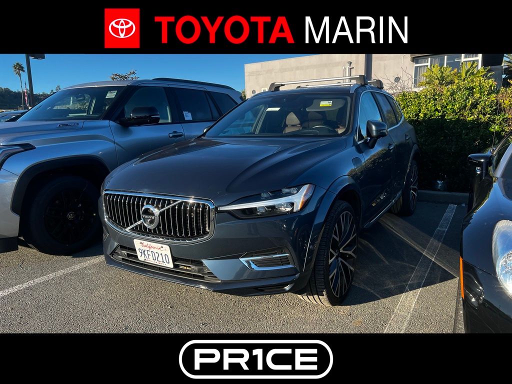 2021 Volvo XC60 Inscirption Expression's photo