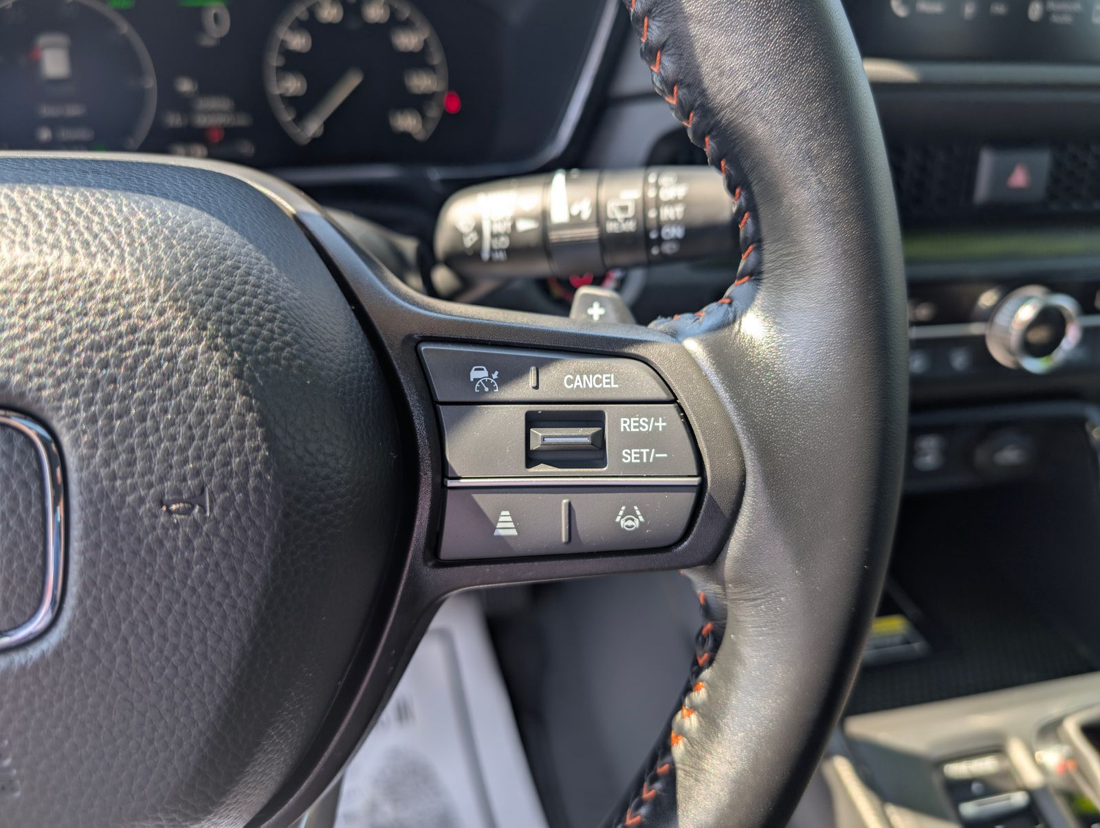 2025 Honda CR-V Hybrid Sport-L photo 16