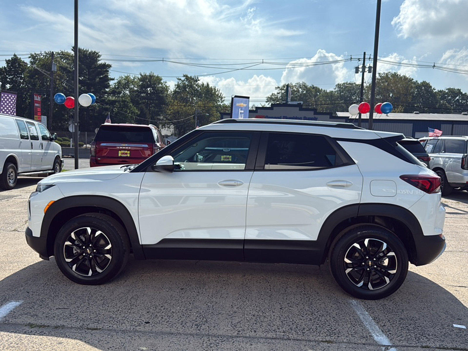 2022 Chevrolet Trailblazer LT photo 3