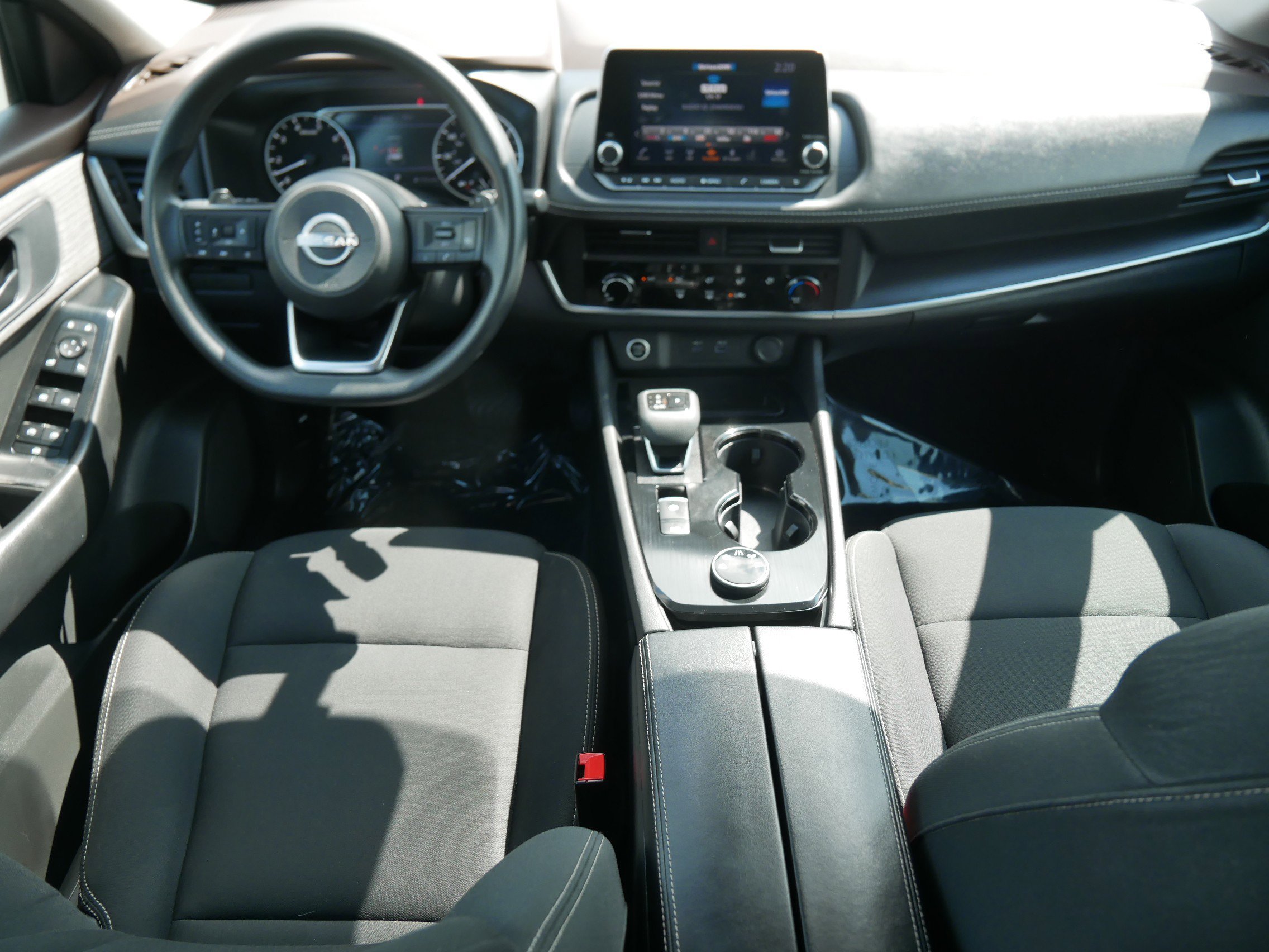 2023 Nissan Rogue S photo 16