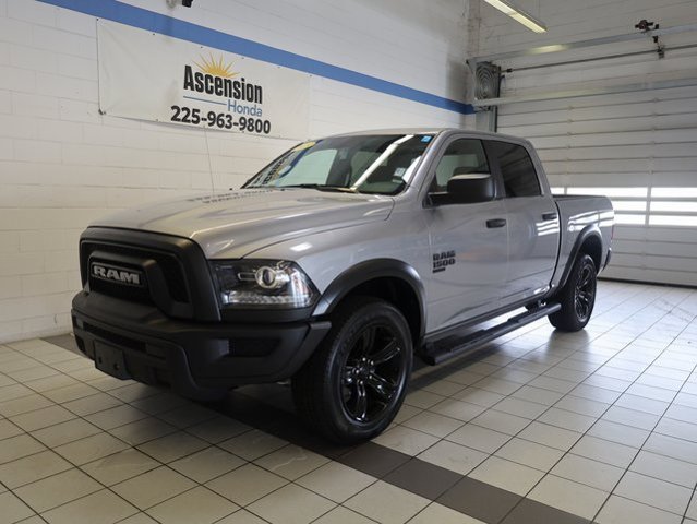 2023 Ram 1500 Classic Warlock photo 2