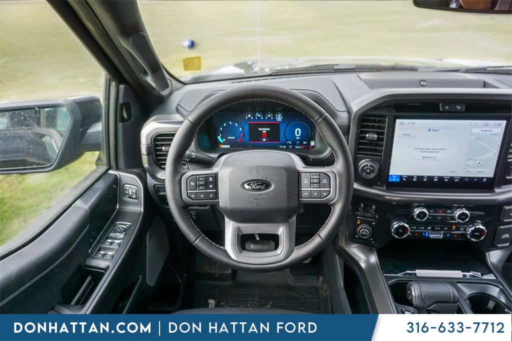 2025 Ford F-150 Lariat photo 4