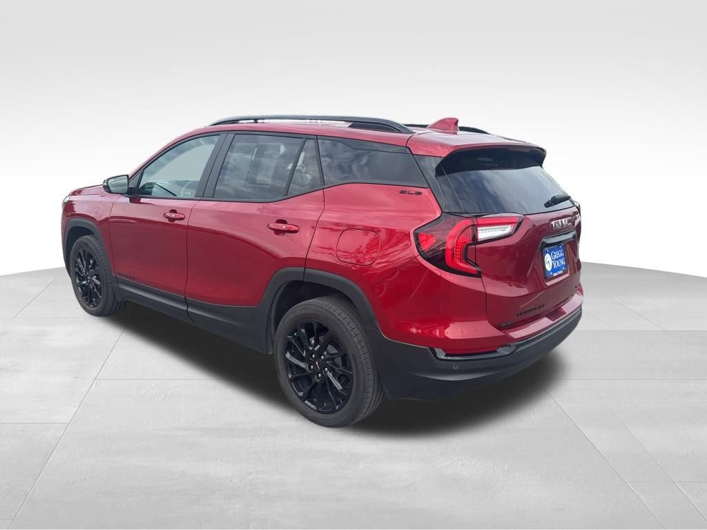 2024 Gmc Terrain SLE photo 2