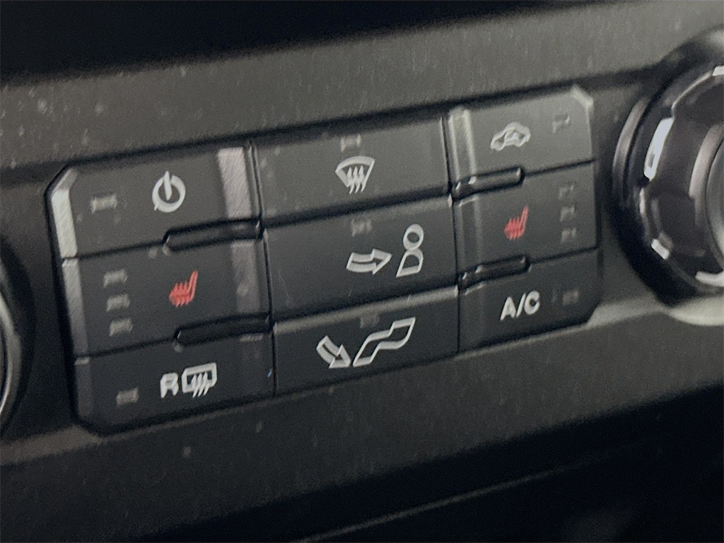 2019 Ford F-150 XLT photo 20