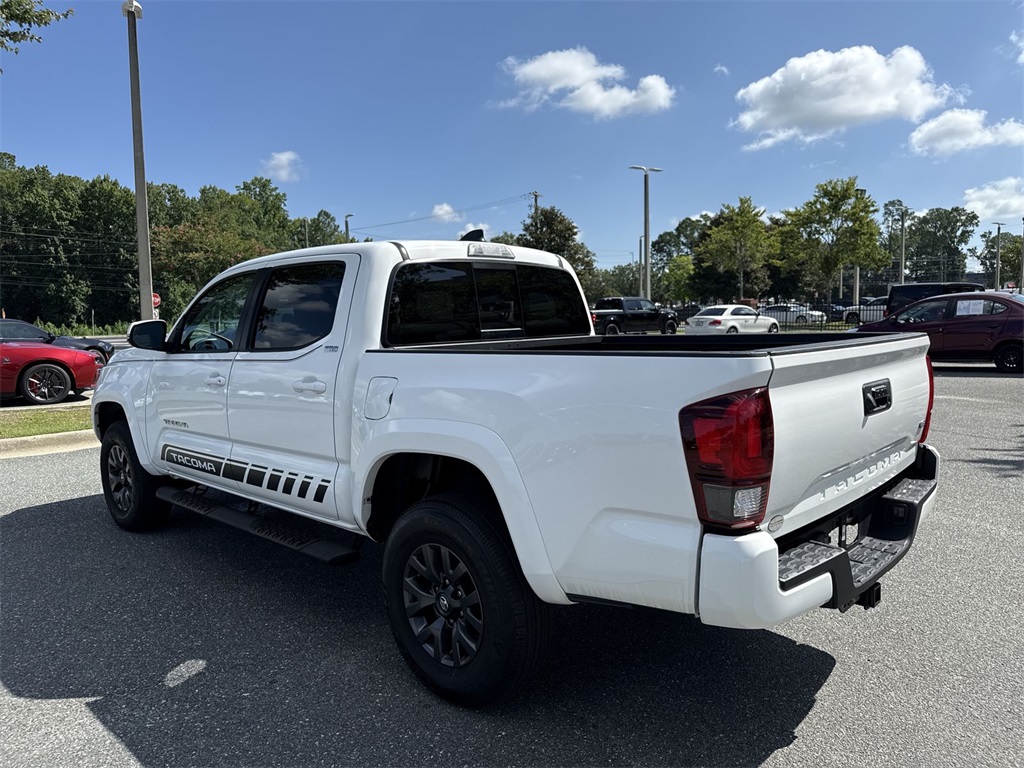 2023 Toyota Tacoma SR5 photo 5