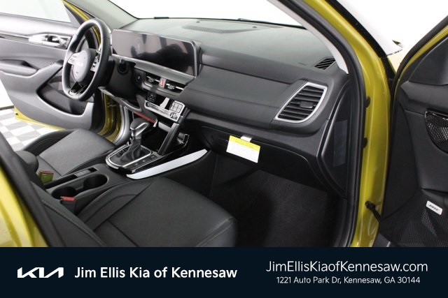 2024 Kia Seltos SX photo 4