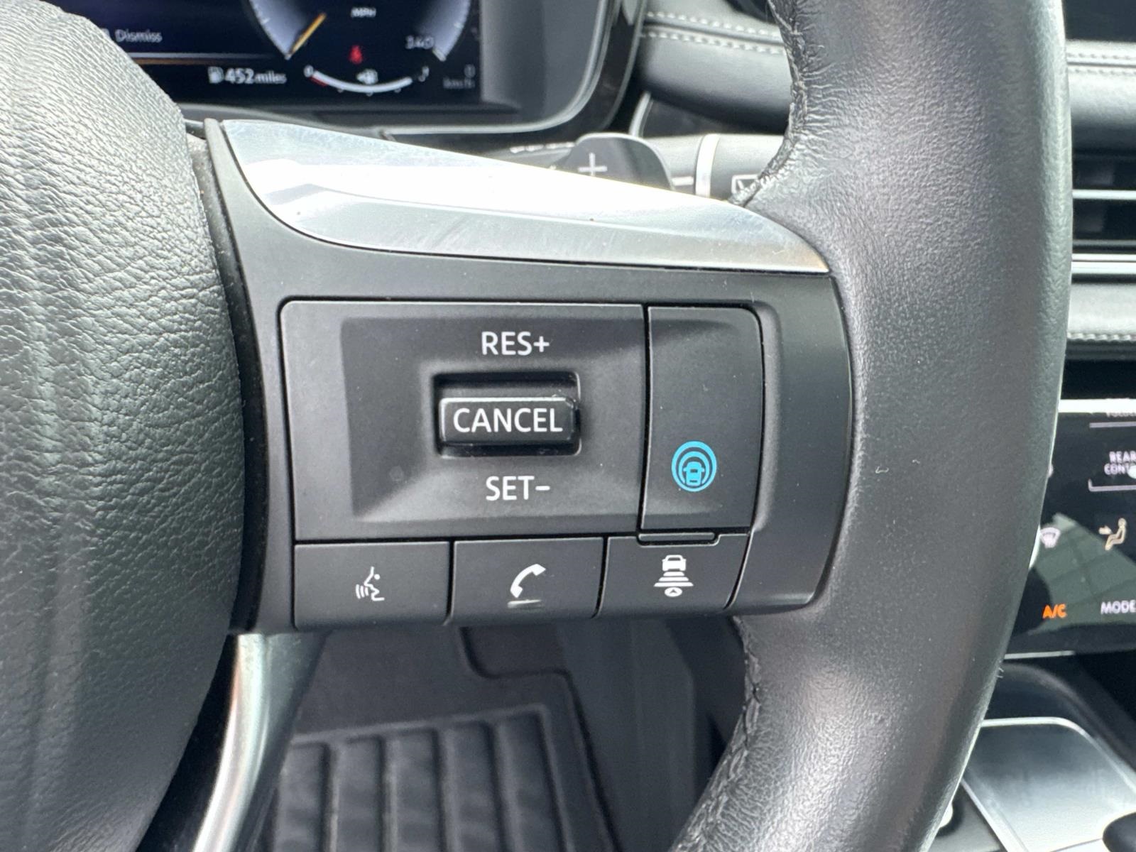 2024 Infiniti QX60 Luxe photo 24