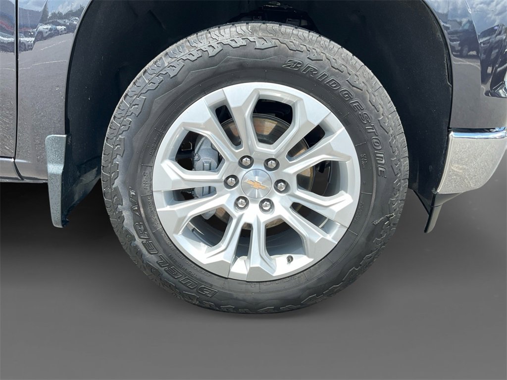 2022 Chevrolet Silverado 1500 LTZ photo 13