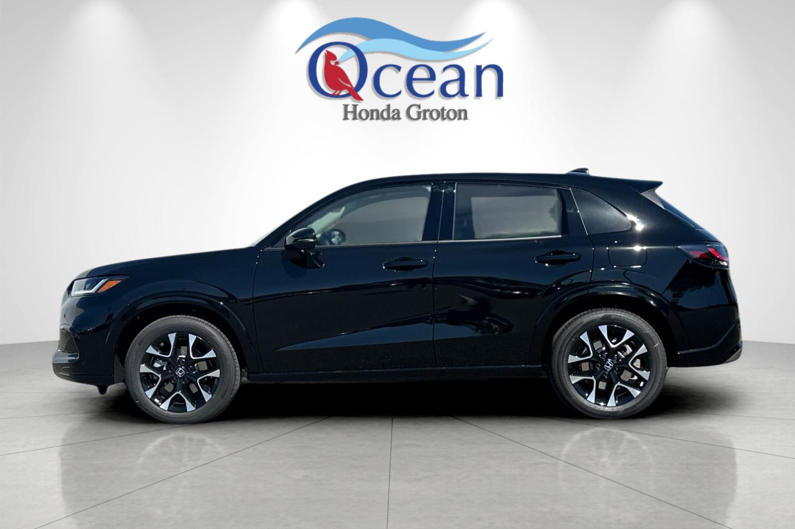 2026 Honda HR-V EX-L photo 2