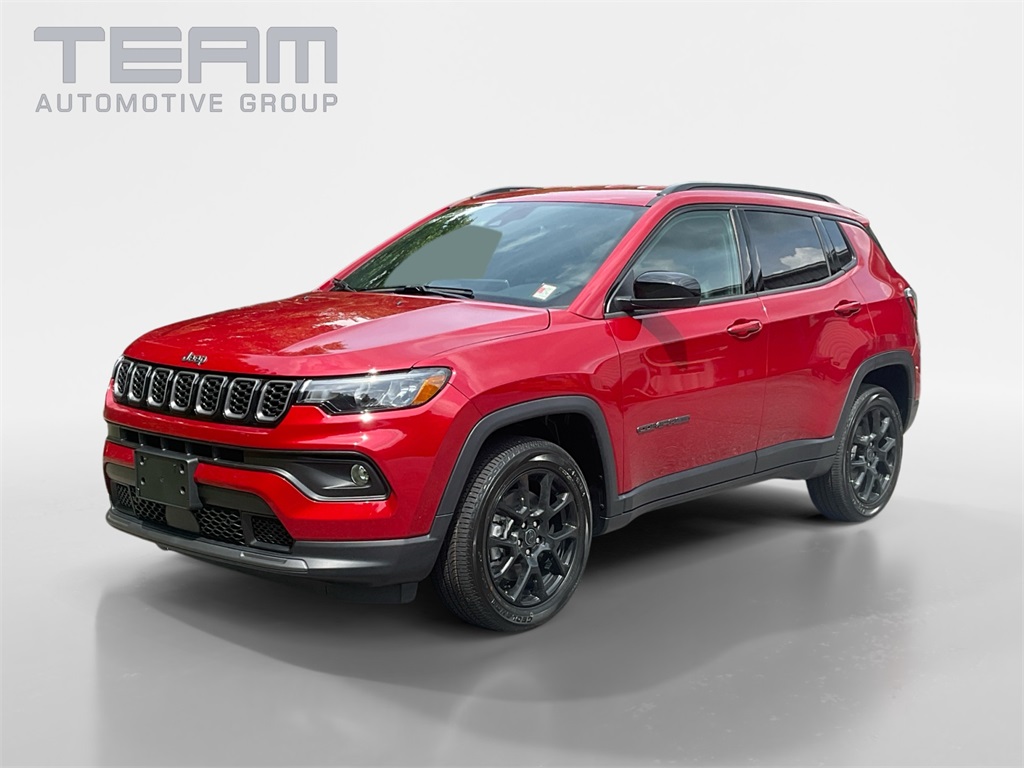 2025 Jeep Compass Latitude photo 3