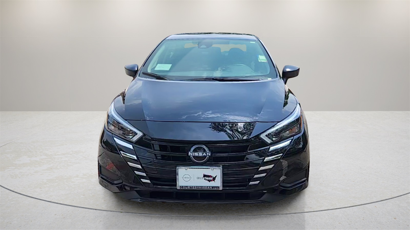 2025 Nissan Versa S photo 2