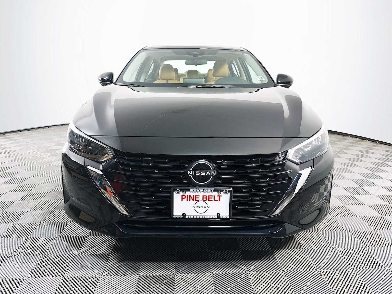 2024 Nissan Sentra SV photo 2