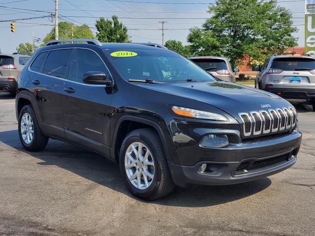 Used 2014 Jeep Cherokee Latitude with VIN 1C4PJMCS0EW122314 for sale in Corunna, MI