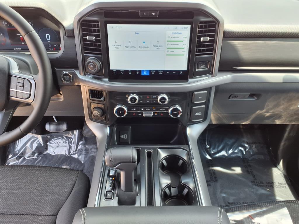 2025 Ford F-150 XLT photo 17