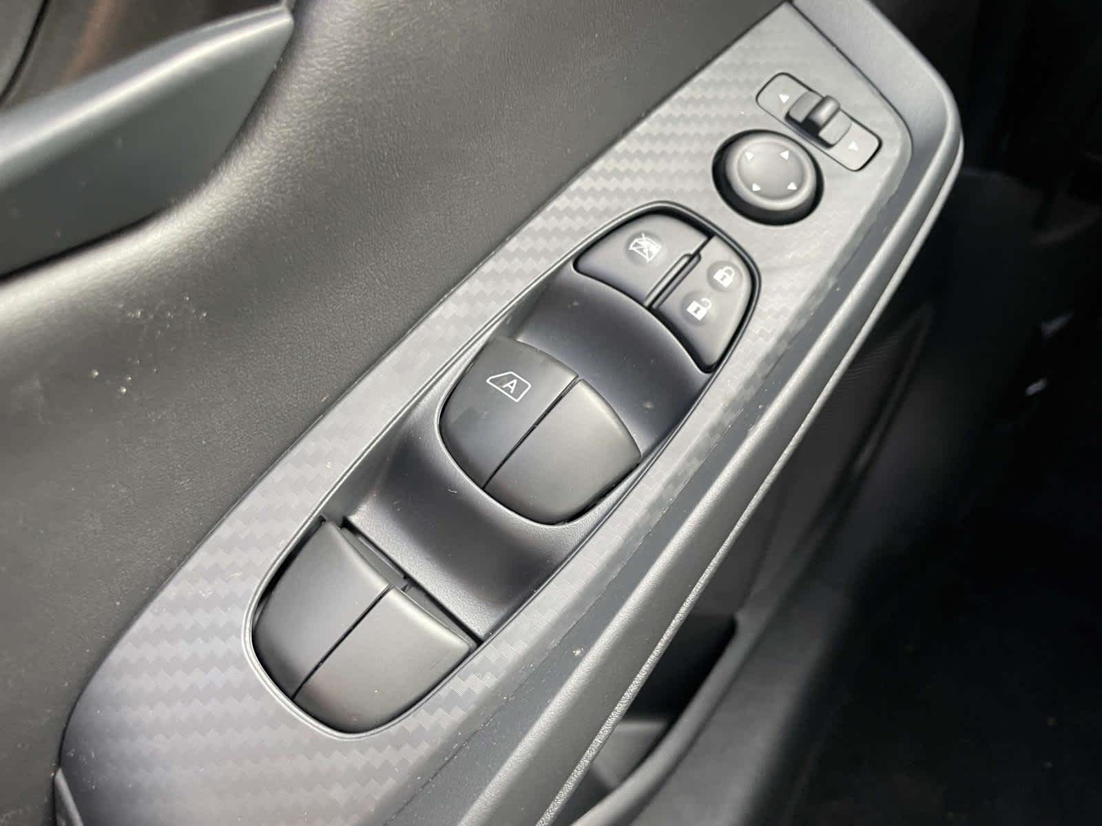 2025 Nissan Sentra S photo 19