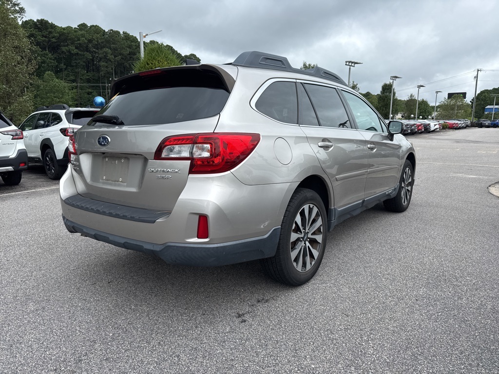 2016 Subaru Outback 3.6R Limited photo 4