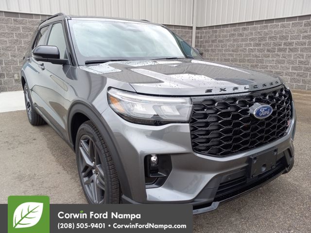 2026 Ford Explorer ST's photo