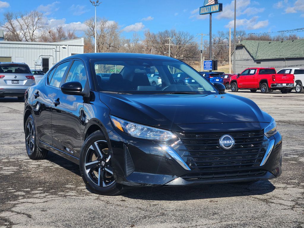 2024 Nissan Sentra SV's photo