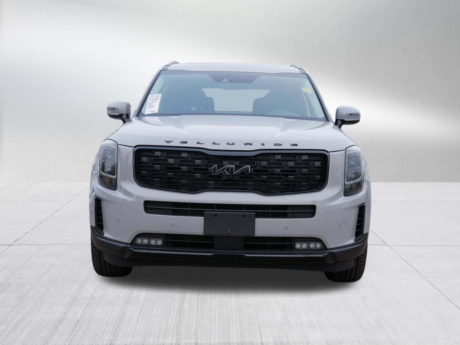 Used 2022 Kia Telluride SX with VIN 5XYP5DHC6NG222288 for sale in Inver Grove, Minnesota