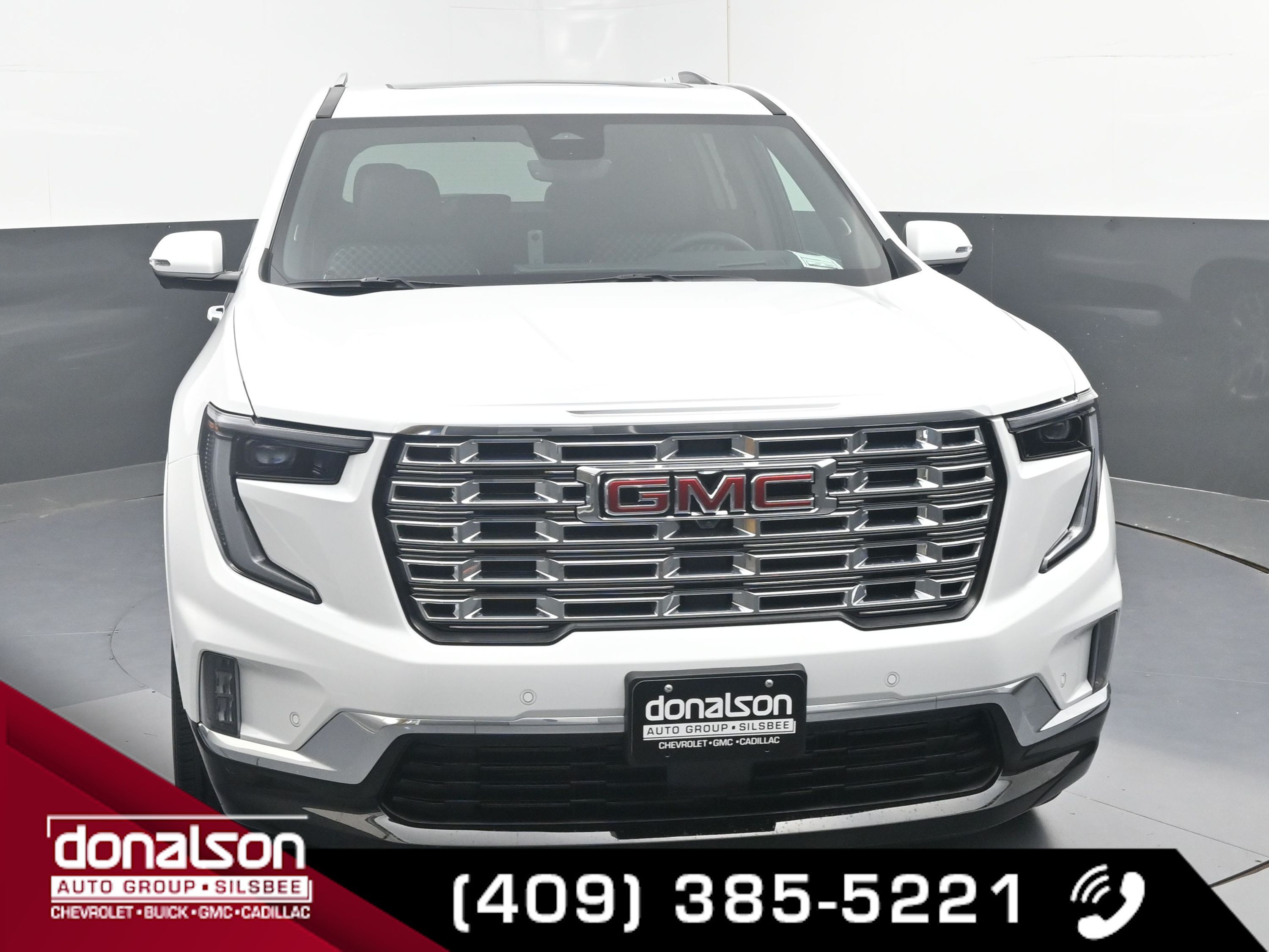 2025 Gmc Acadia Denali photo 2