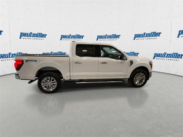 2025 Ford F-150 Lariat photo 11