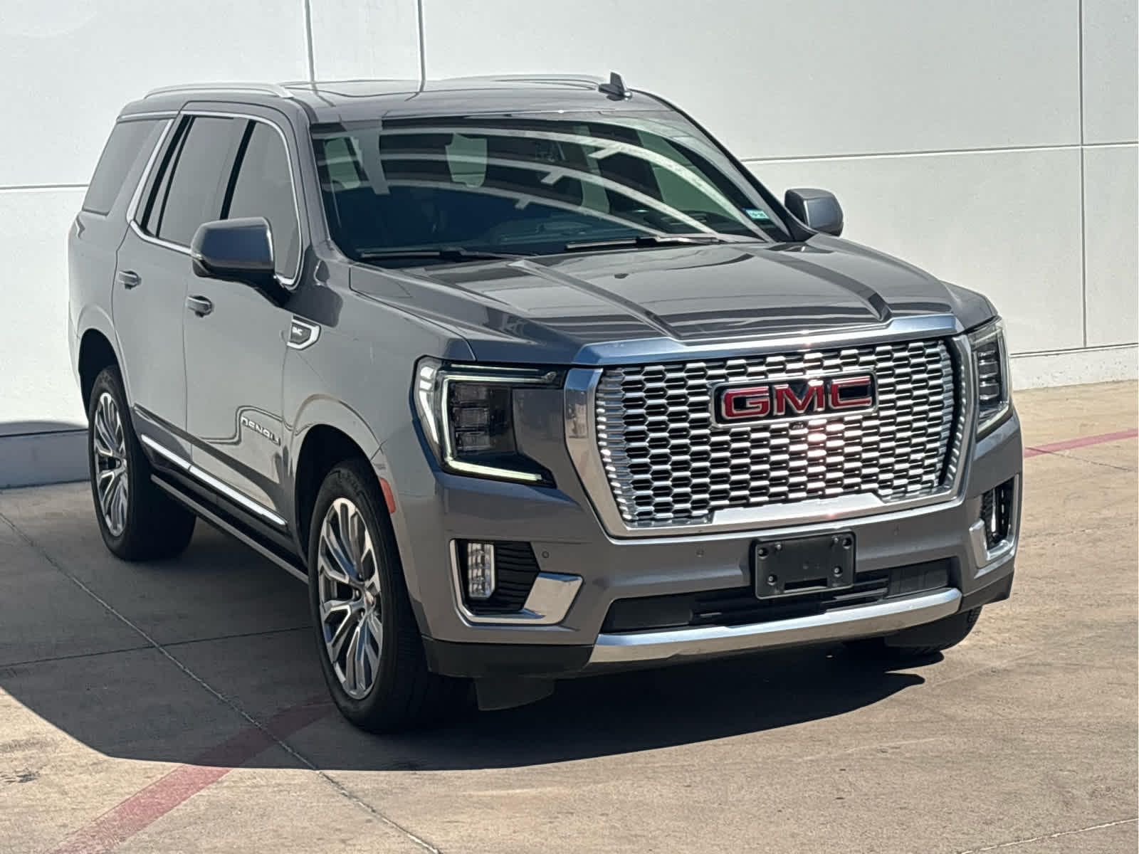2021 Gmc Yukon Denali photo 3