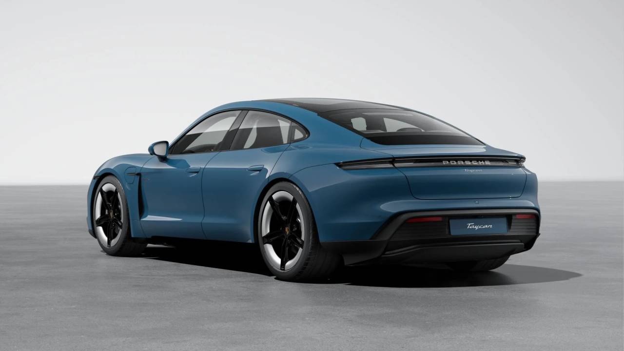2026 Porsche Taycan 4 photo 3