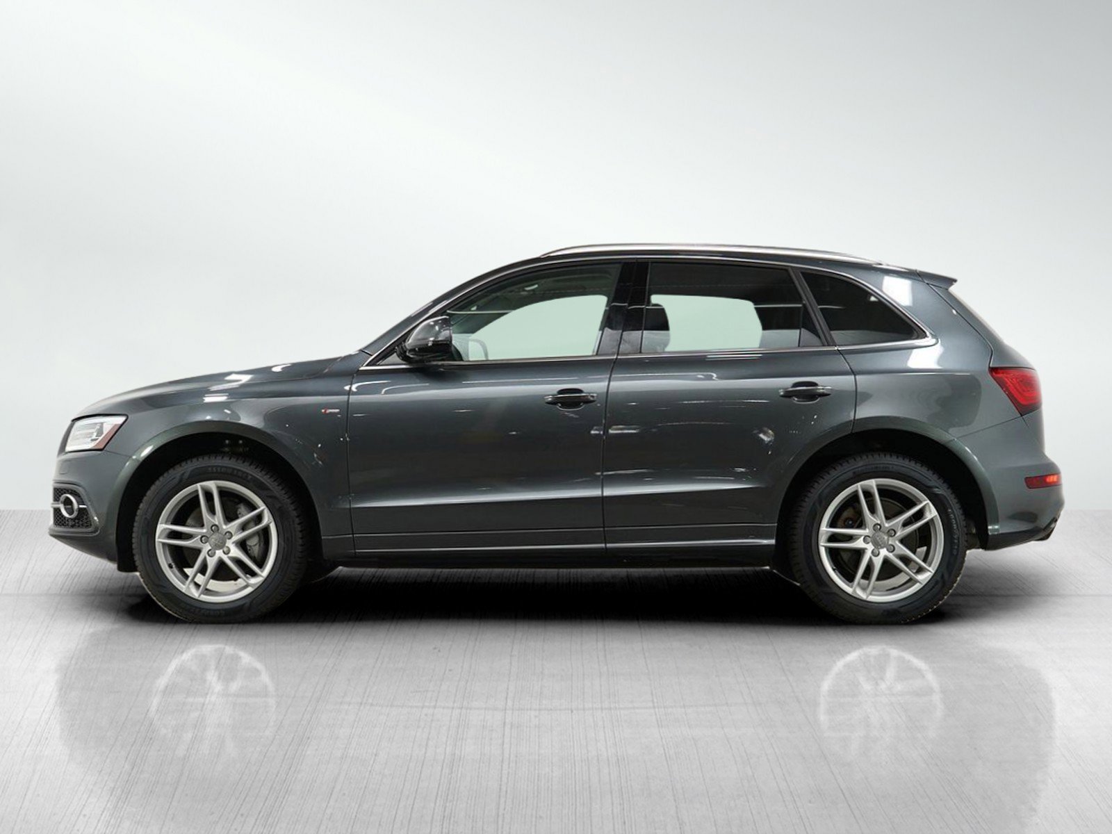 Used 2016 Audi Q5 Prestige with VIN WA1W7AFP3GA063740 for sale in Wayzata, Minnesota