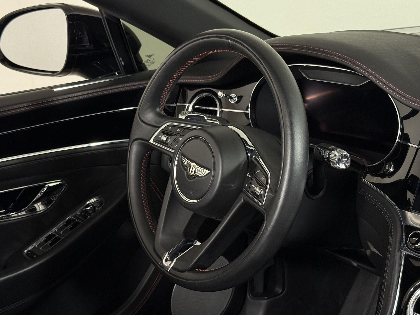 2020 Bentley Continental GT V8 photo 34