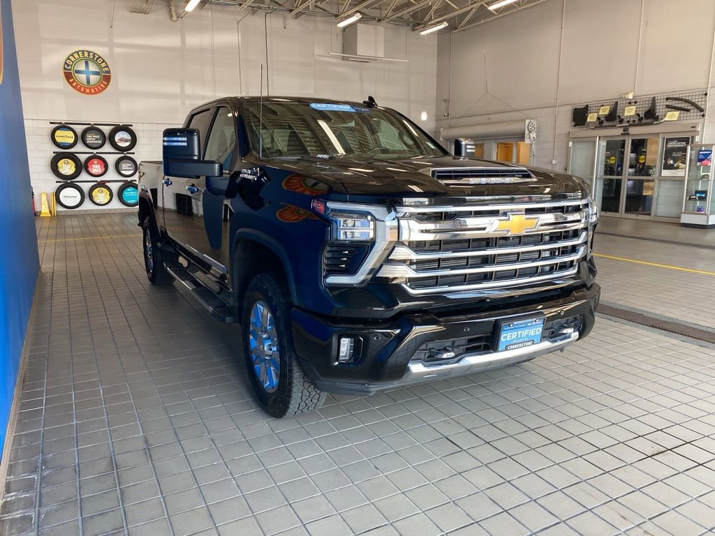 2024 Chevrolet Silverado 2500HD High Country photo 19
