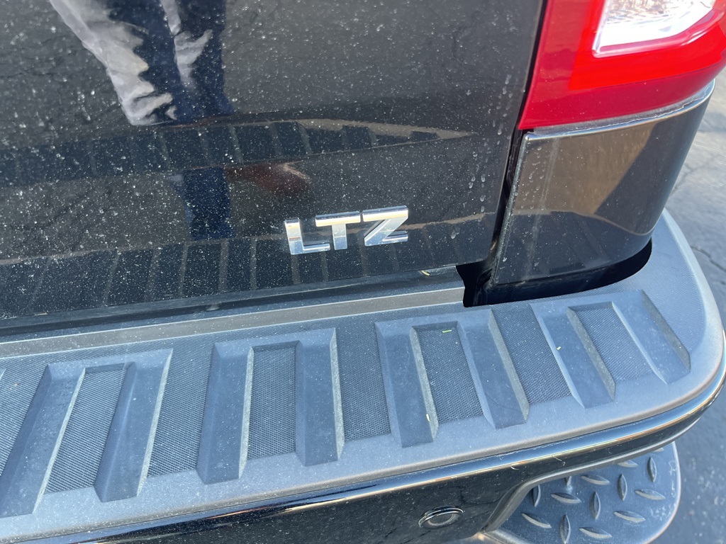 2017 CHEVROLET SILVERADO - Image 7