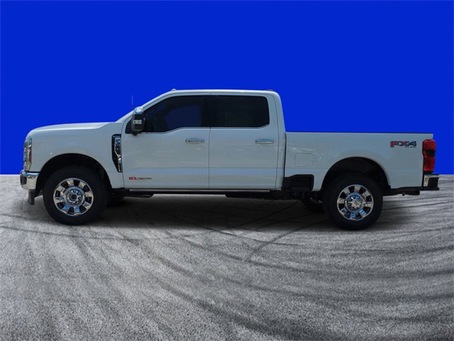 2025 Ford F-350 King Ranch photo 6