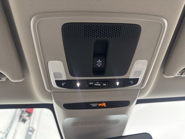 2026 Honda HR-V EX-L photo 30