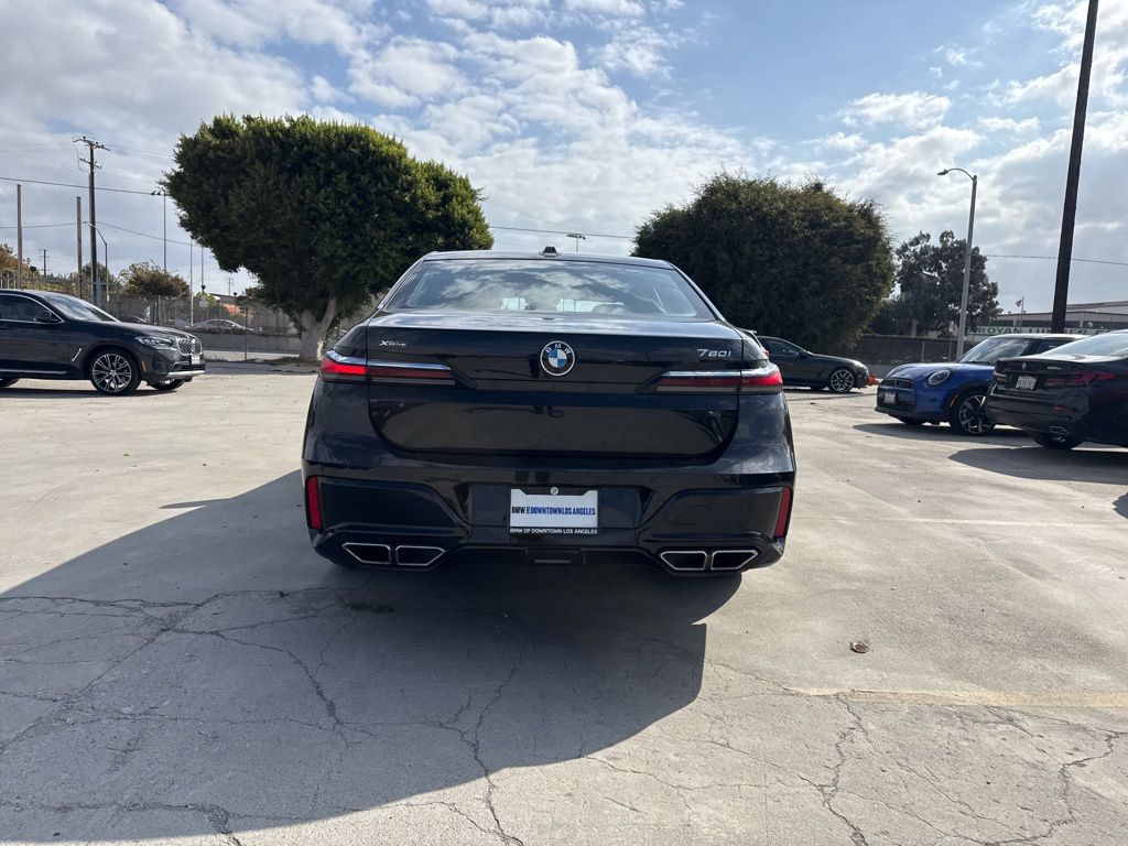 2023 Bmw 760i xDrive photo 3