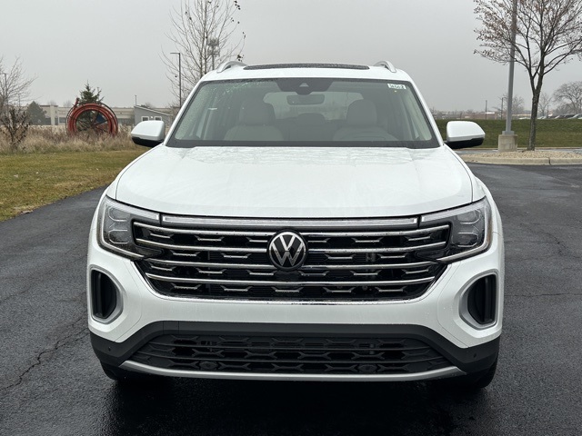2026 Volkswagen Atlas SEL photo 3