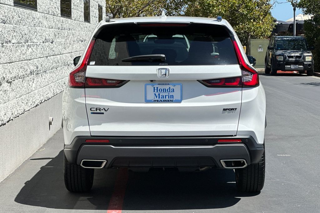 2026 Honda CR-V Hybrid Sport-L photo 3