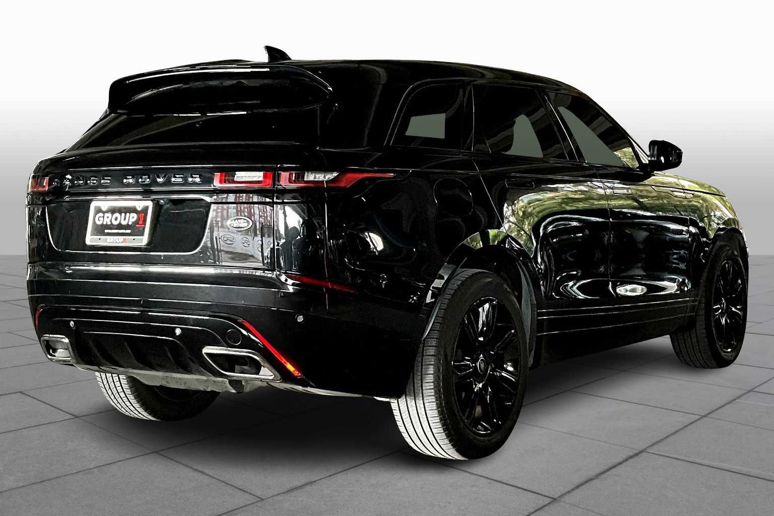 2023 Land Rover Range Rover Velar R-Dynamic S photo 8