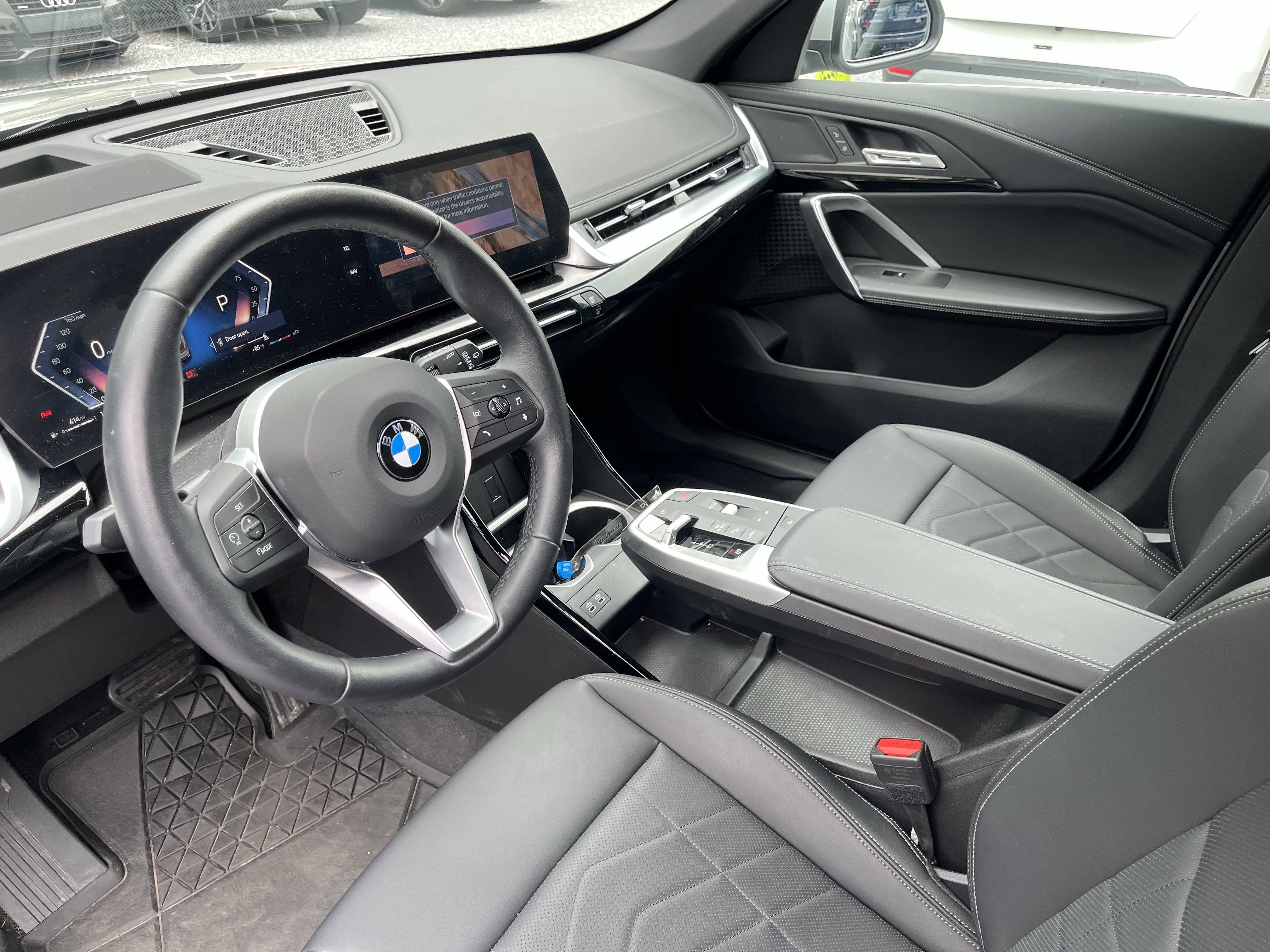 2025 Bmw X1 XDrive28i photo 2