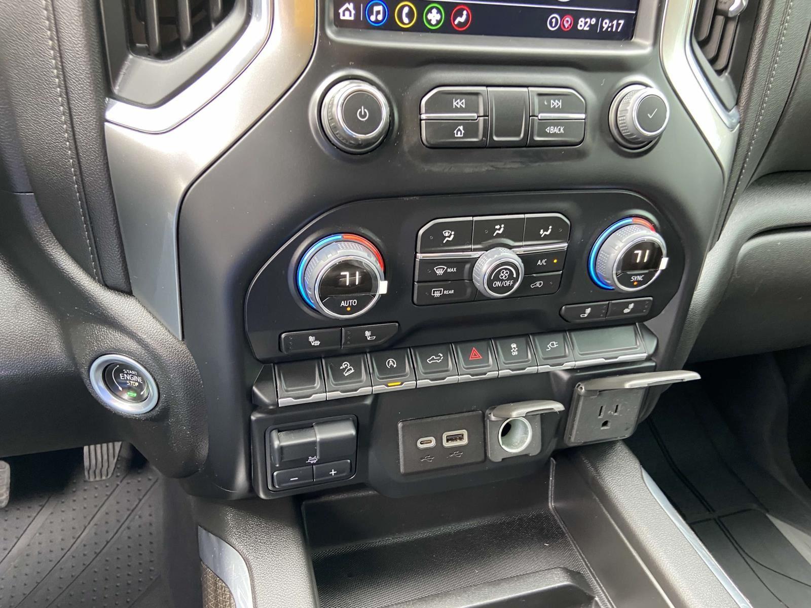 2022 Chevrolet Silverado 1500 RST photo 14