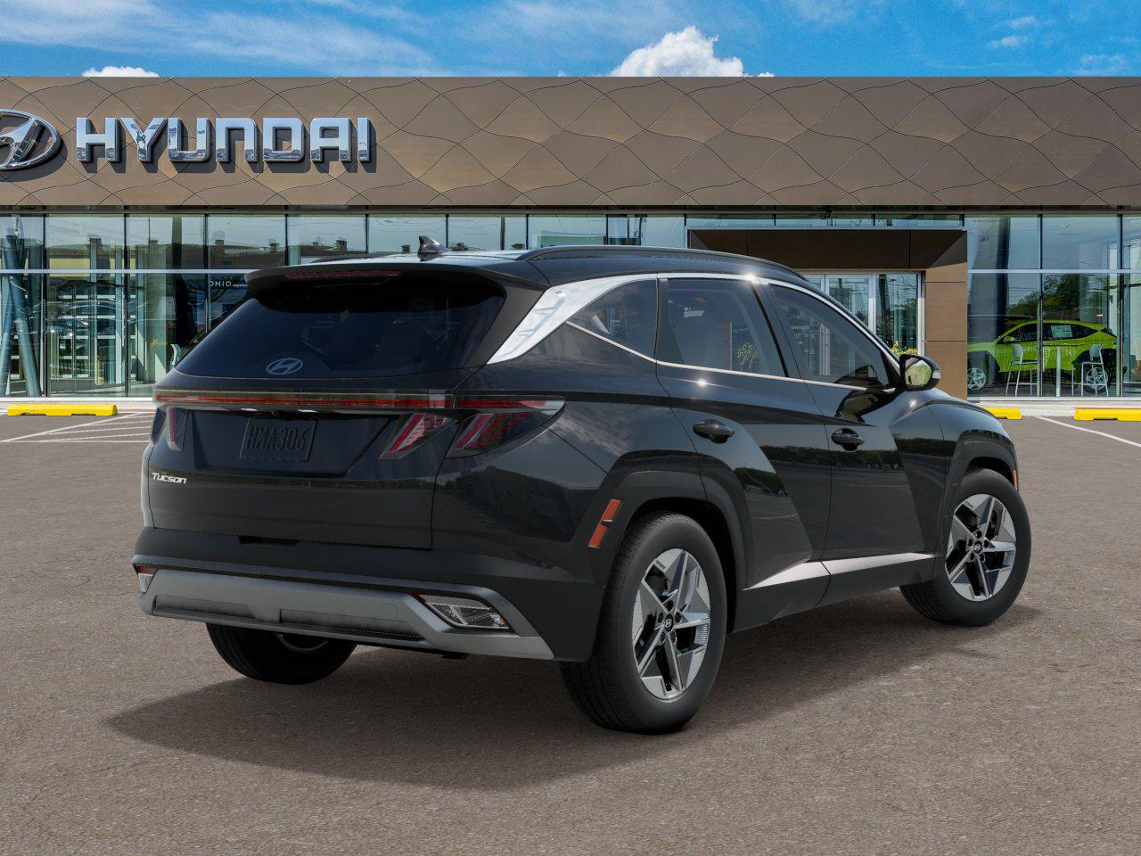 2025 Hyundai Tucson SEL Convenience photo 2